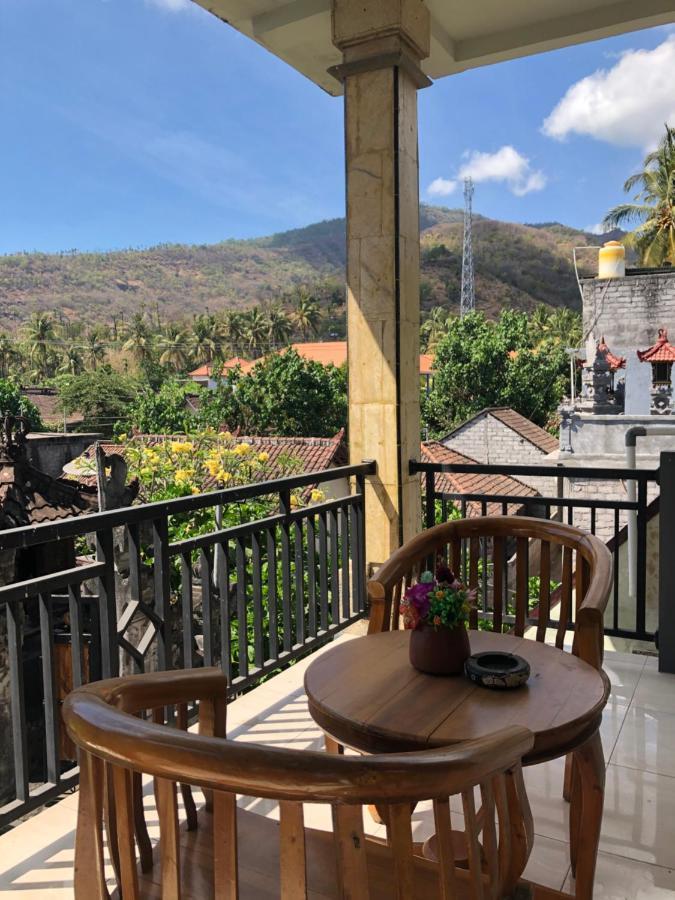 Tira Amed Homestay Exterior photo