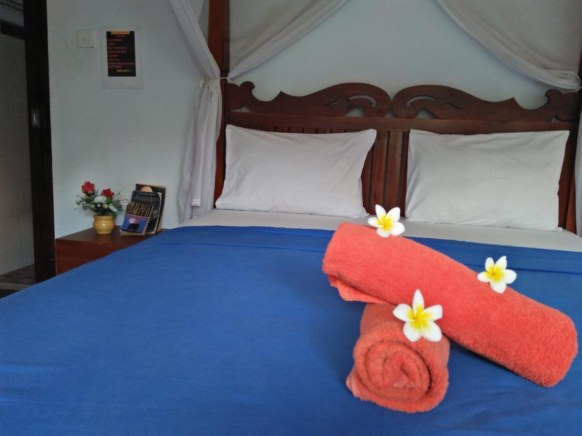 Tira Amed Homestay Exterior photo